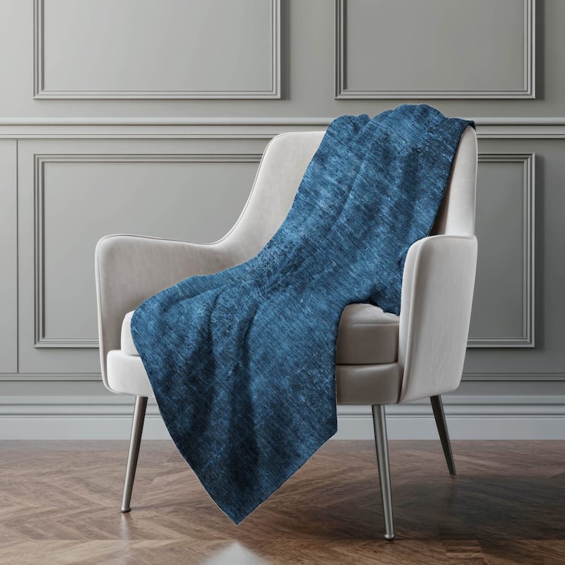 Premium Machine Washable Abstract Ombre Sherpa Throw Blanket - Navy - 4'2" x 5'10"