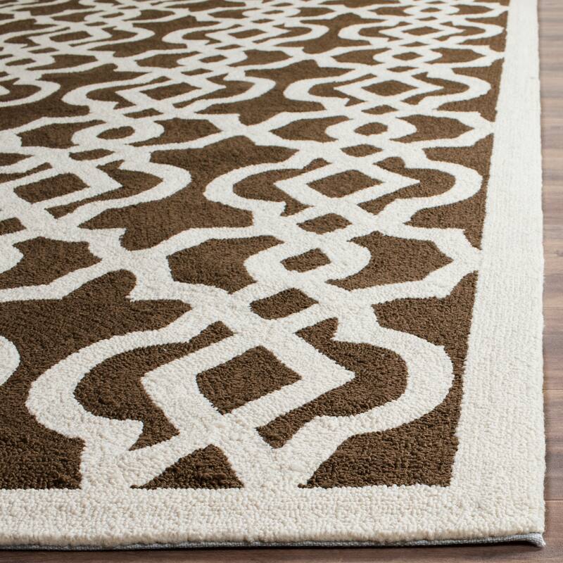 SAFAVIEH Handmade Four Seasons Nahlah Floral Rug