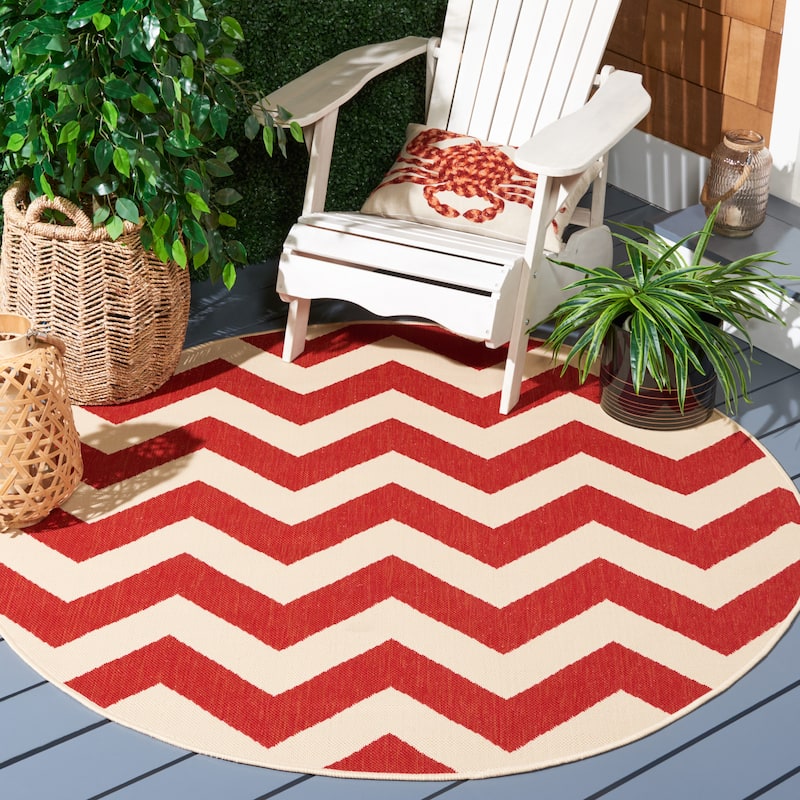 SAFAVIEH Courtyard Reeta Indoor/ Outdoor Waterproof Patio Backyard Rug - 5'3" Round - Red