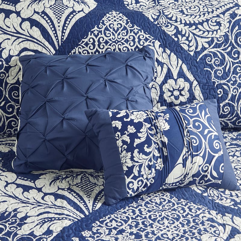 Madison Park Marcella 6 Piece Printed Cotton Quilt Set with Throw Pillows