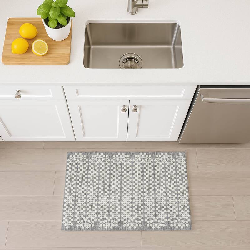 Machine Washable Indoor/ Outdoor Modern Ailey Chantille Rug