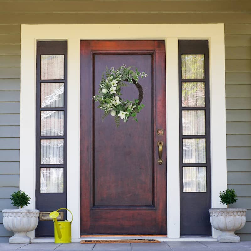 Hellebores and Ivy Artificial Spring Floral Wreath, 24-Inch