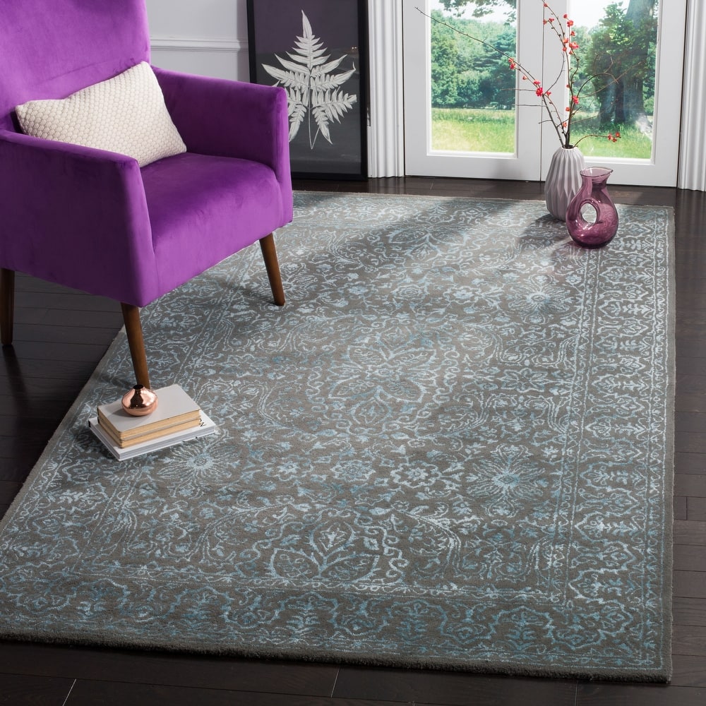 SAFAVIEH Handmade Glamour Dolors Modern Viscose Rug
