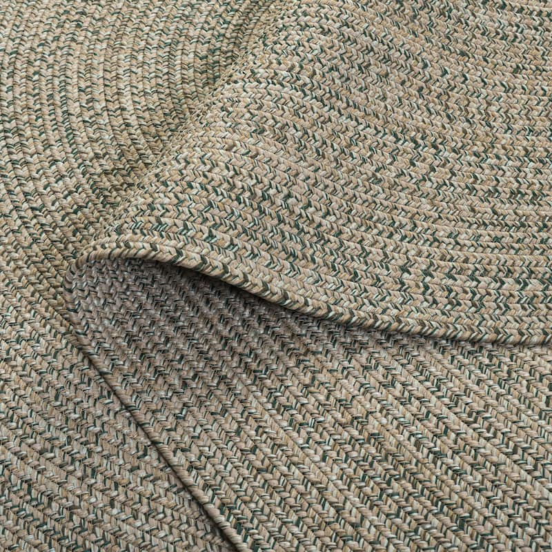 SAFAVIEH Handmade Braided Thijs Reversible Rug