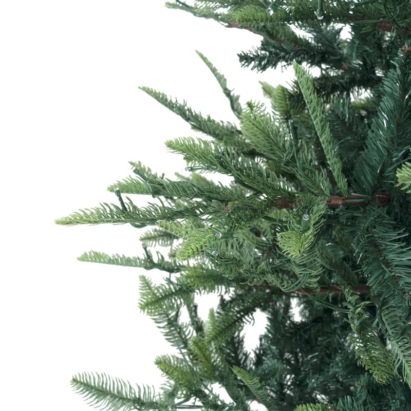 Prelit Artificial Christmas Tree – Realistic Nordic Design with Warm LED Lights for a Cozy Holiday Ambiance