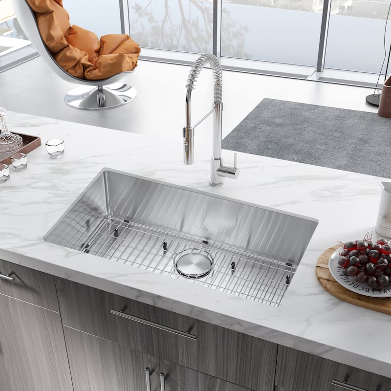 32"x 18" Undermount Kitchen Sink 18 Gauge Stainless Steel with Kitchen Faucet - 32*18*9