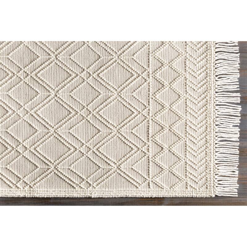 Livabliss Casa DeCampo Farmhouse Diamond Area Rug