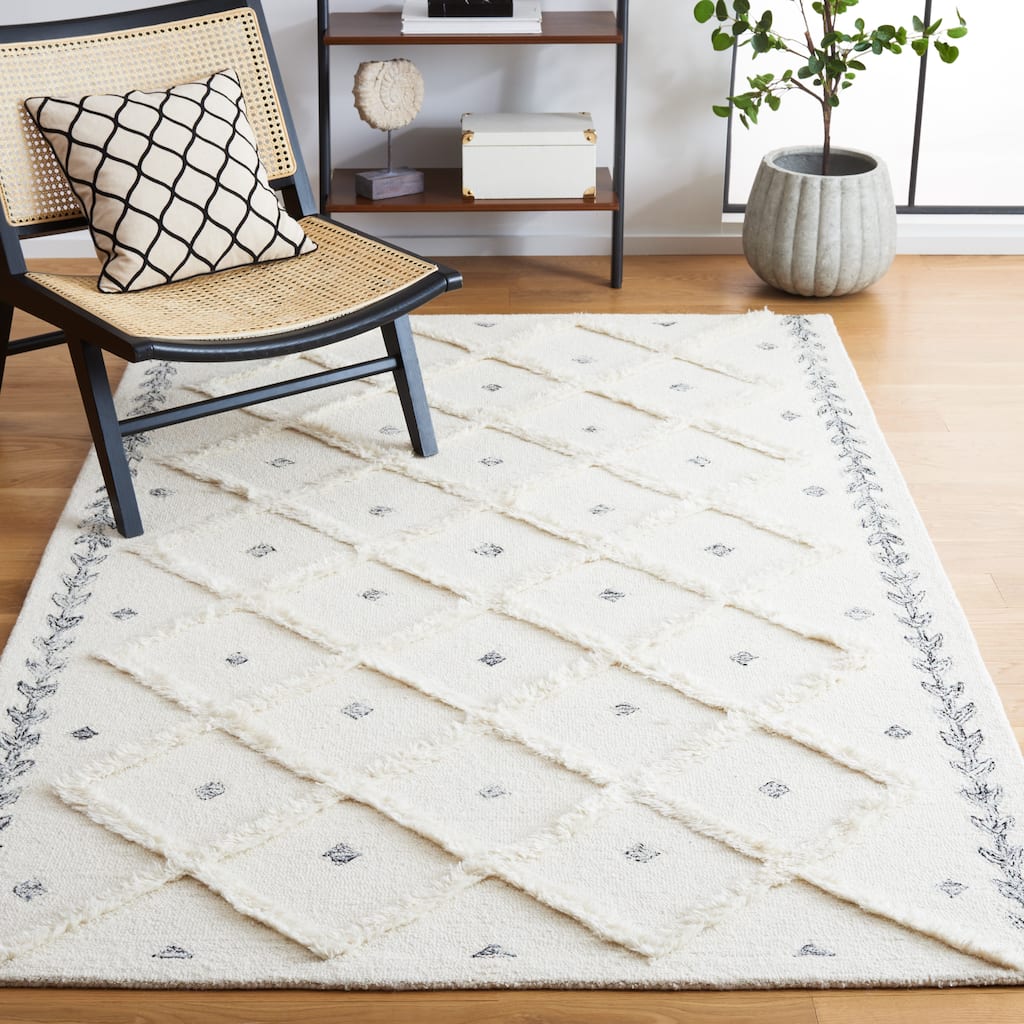 SAFAVIEH Handmade Casablanca Suad Wool Rug
