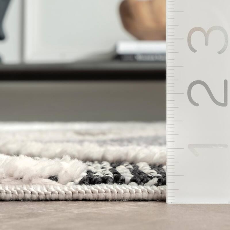Nuloom Journey Shaggy Checkered Tiles Tassel Area Rug