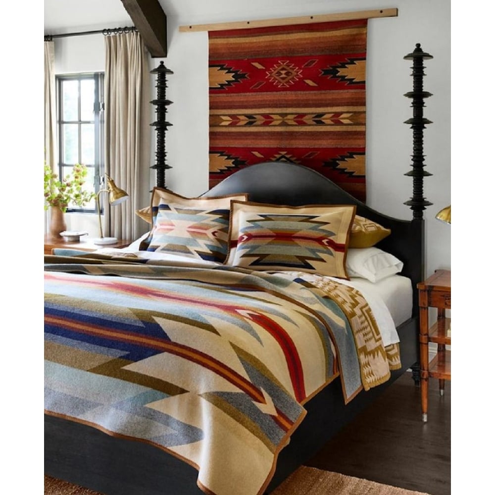 Pendleton Wyeth Trail Queen Blanket