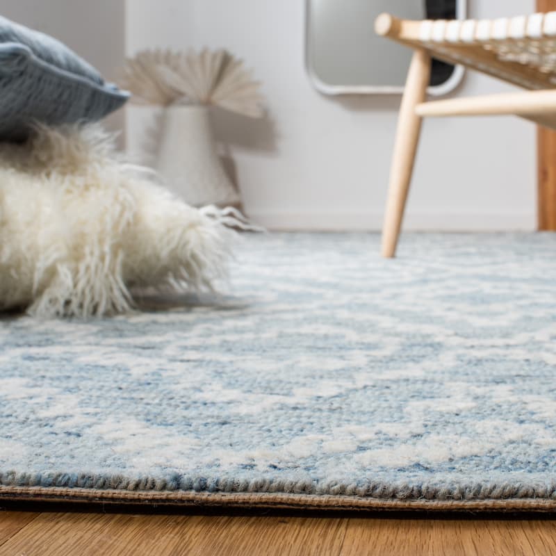 SAFAVIEH Handmade Metro Balbine French Country Wool Rug