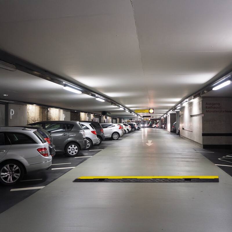 2Pcs 22000 lbs Capacity Driveway Rubber Traffic Speed Bumps Cable - N/A