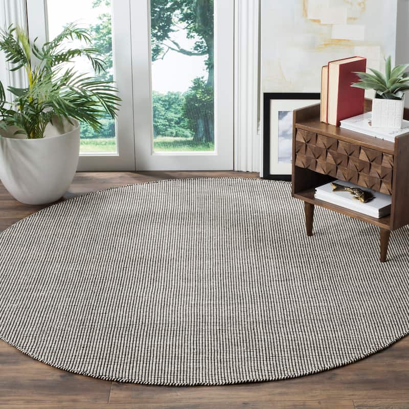 SAFAVIEH Handmade Flatweave Montauk Mariko Casual Cotton Rug - 6' Round - Ivory/Black - Round