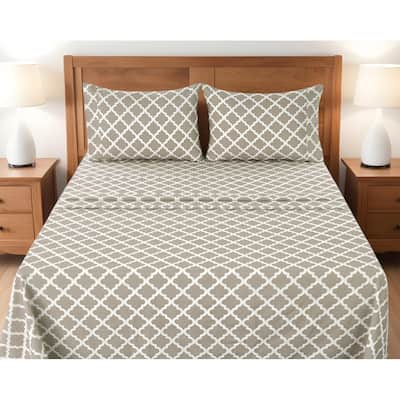 Four Piece Beige and White Quatrefoil Microfiber King Sheet Set