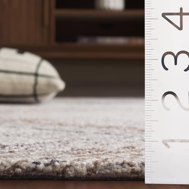 SAFAVIEH Handmade Micro-Loop Marinela Geometric Wool Rug