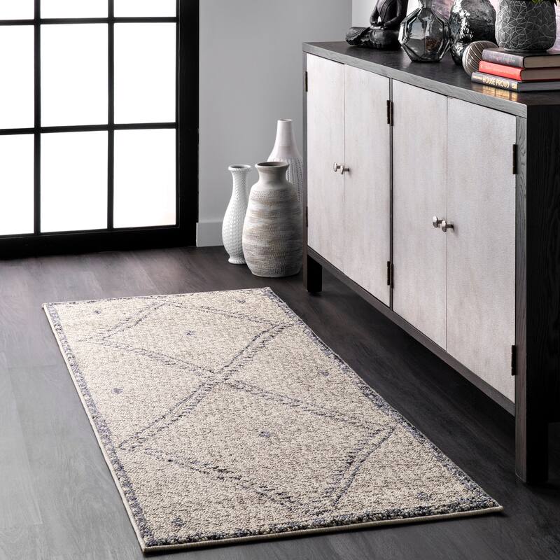 Nuloom Blaine Dotted Diamond Area Rug