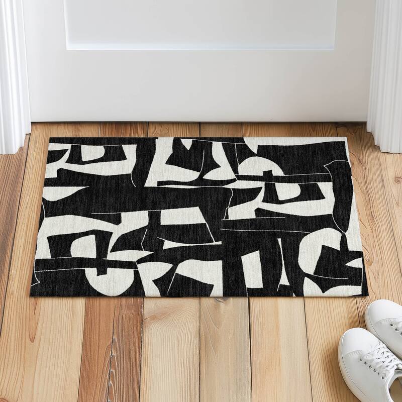 Machine Washable Indoor/ Outdoor Modern Creede Chantille Rug