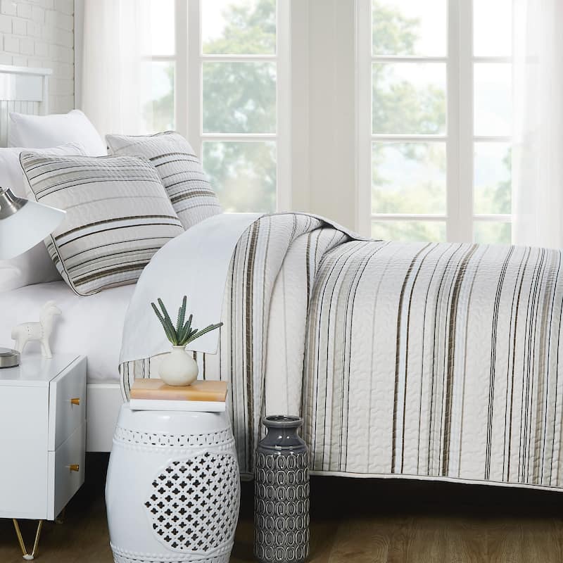Southshore Stripe Quilt and Sham Set