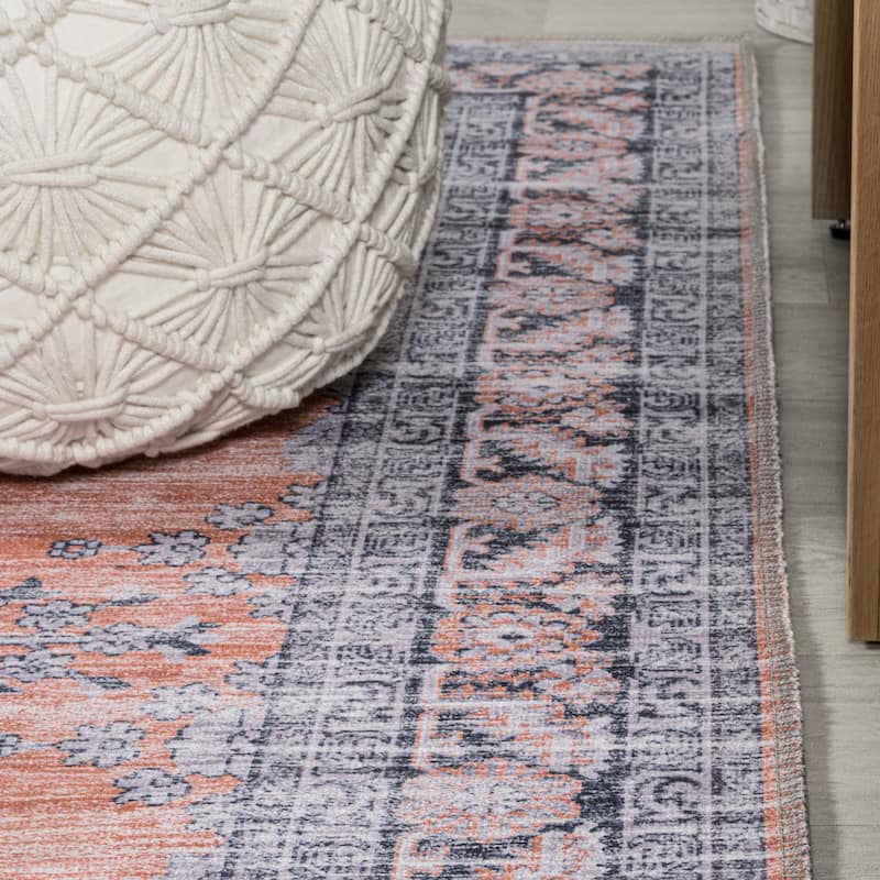 JONATHAN Y Chapell Cottage Medallion Machine-Washable Area Rug