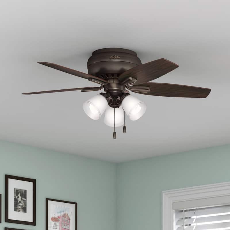 Hunter 42" Newsome Flush Mount Ceiling Fan w/ 3-Light LED Light Kit and Pull Chain - Transitional, Casual - Low Profile!