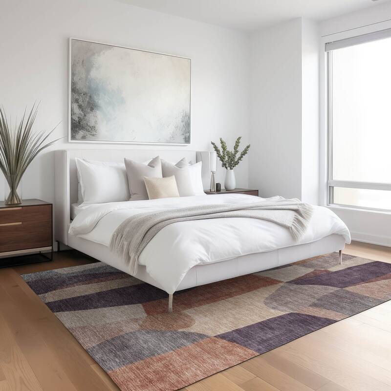 Machine Washable Indoor/ Outdoor Contemporary Layers Chantille Rug