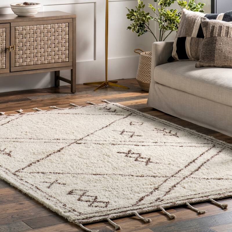 Nuloom Prima Moroccan Wool Tassel Area Rug