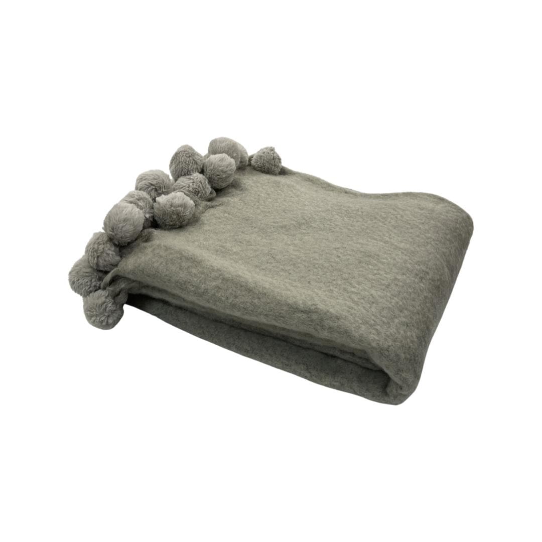 Throw with pom pom trim cheap