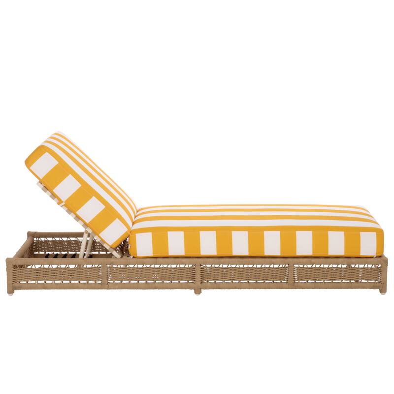 SAFAVIEH Outdoor Living Callan Lounger - 75"W x 26"D x 13"H