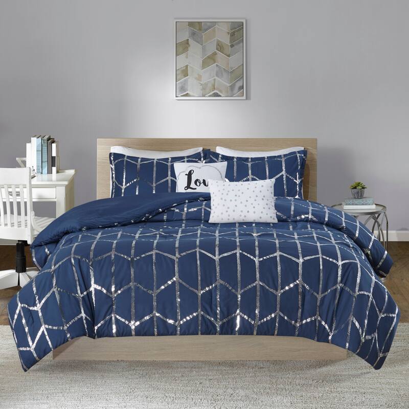 Intelligent Design Khloe 5-pc. Metallic Printed Comforter Set