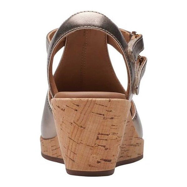 Un Plaza Way Clarks 2024 www.rakennuspetaja.fi