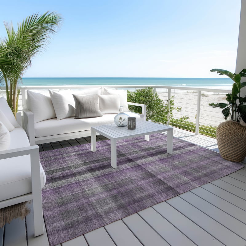 Machine Washable Indoor/ Outdoor Modern Plaid Chantille Rug