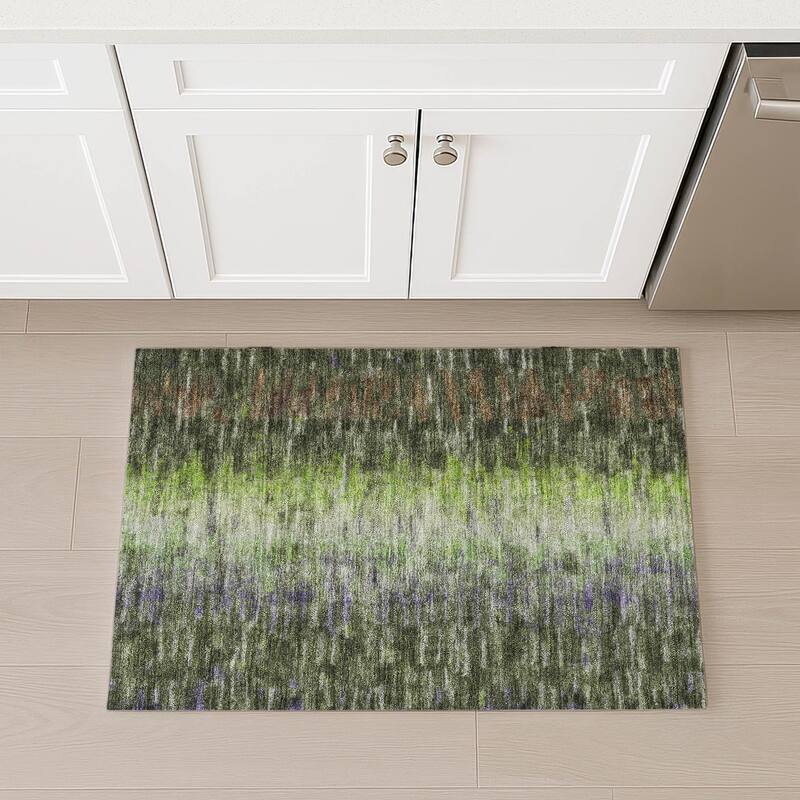 Machine Washable Indoor/ Outdoor Contemporary Ombre Chantille Rug