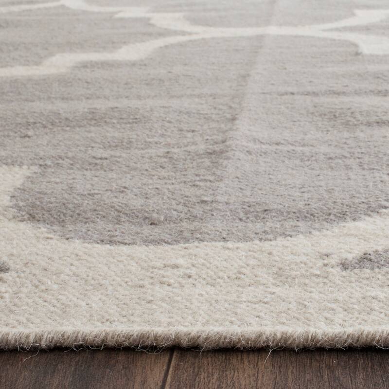 SAFAVIEH Handmade Flatweave Dhurries Jinan Modern Moroccan Wool Rug