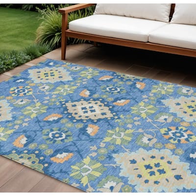 HomeRoots Oriental Traditional Rectangle Outdoor Rug