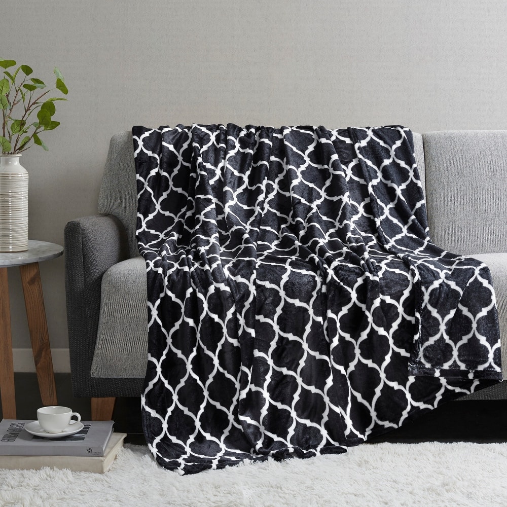 Madison Park Ogee Oversized Throw