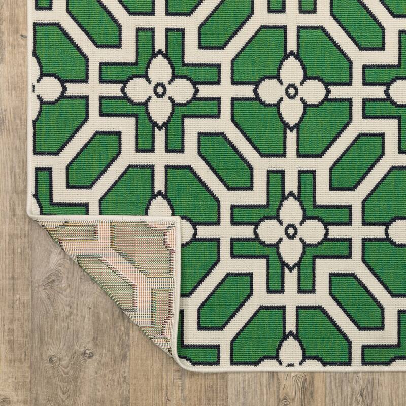 Harlowe Geometric Tile Motif Ivory/ Green Area Rug