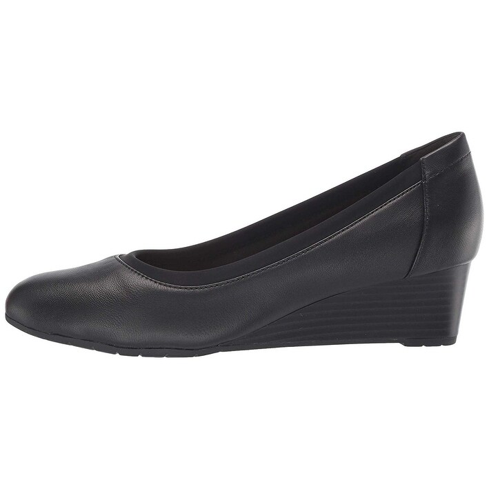 clarks heels online