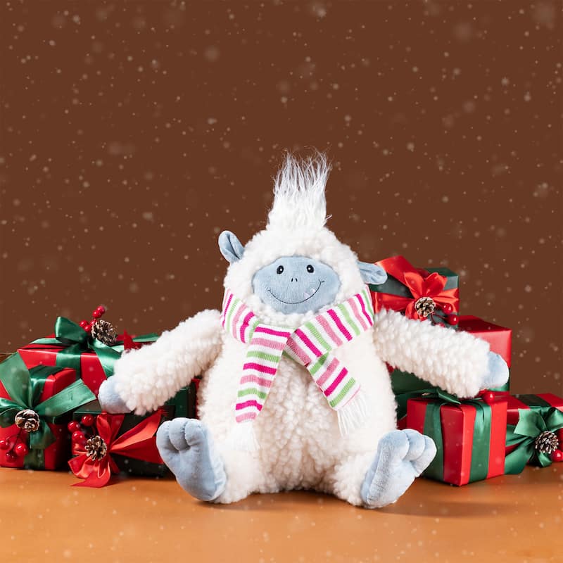 Glitzhome Fabric Christmas Yeti Snowman Highland Cow Shelf Sitters or Standing Figurines Decor