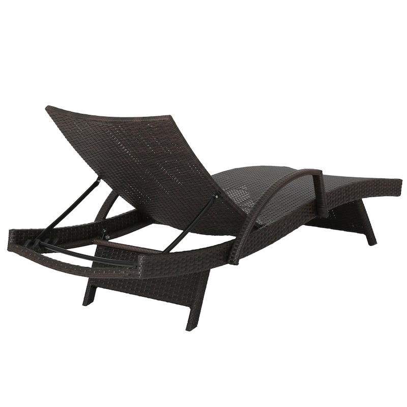 Roomfitters PE Wicker Chaise Lounge with Arm for Outdoor Relaxation, Adjustable Backrest, Stylish Patio Furniture