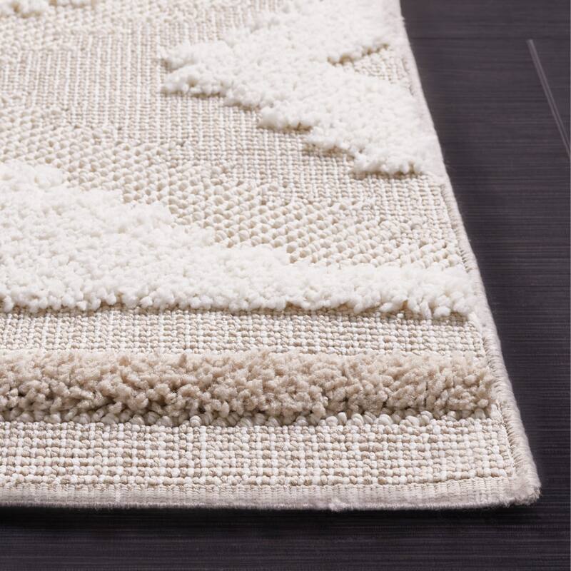 SAFAVIEH Trends Emelie Boho Chevron Rug