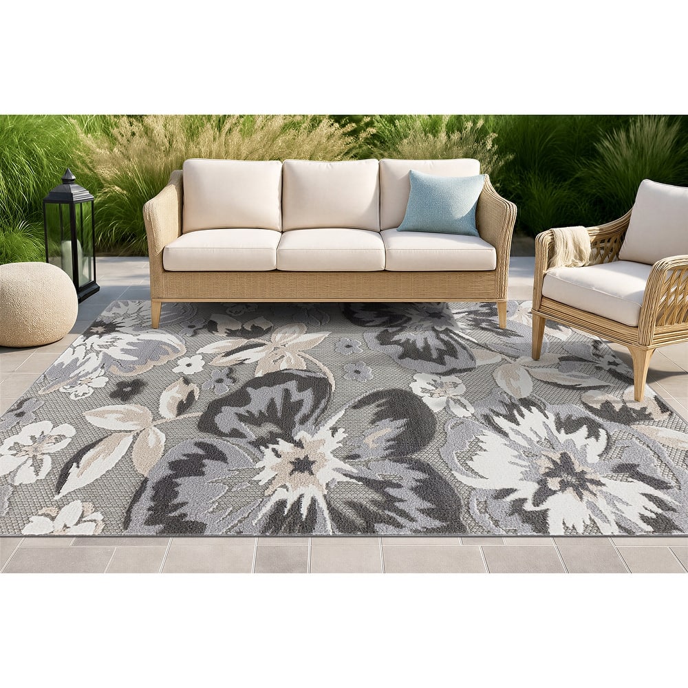Evora Palm Frond Indoor/Outdoor Area Rug
