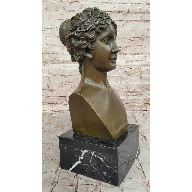 Venus Roman Goddess Of Love Beauty - Signed Original Bronze Art Sculpture By Mavchi