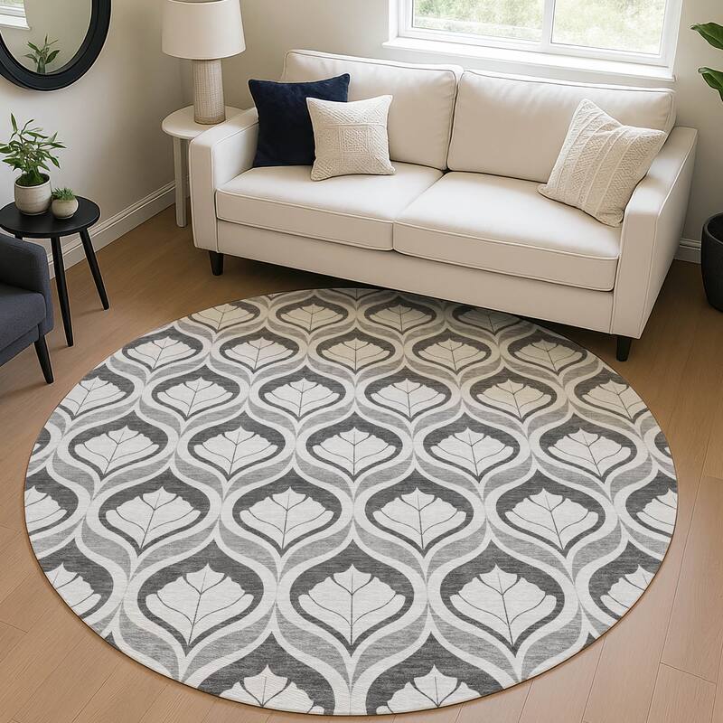 Machine Washable Indoor/ Outdoor Modern Trellis Chantille Rug