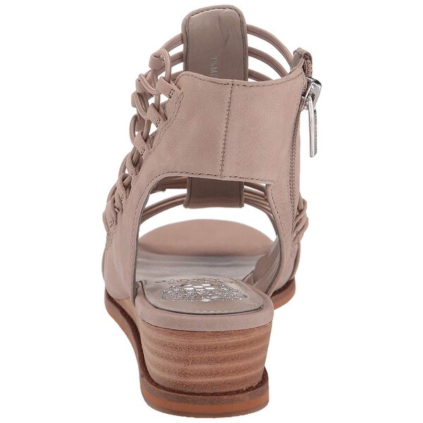 Vince sales camuto romera