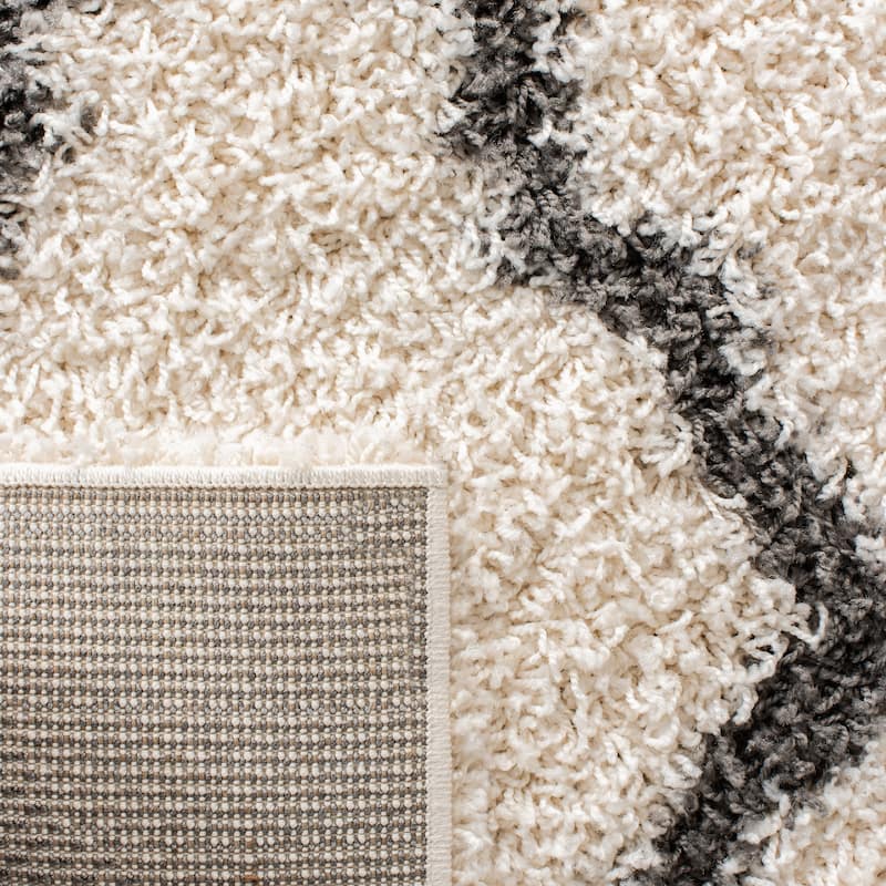 SAFAVIEH Dallas Shag Hacer Trellis 1.5-inch Thick Rug