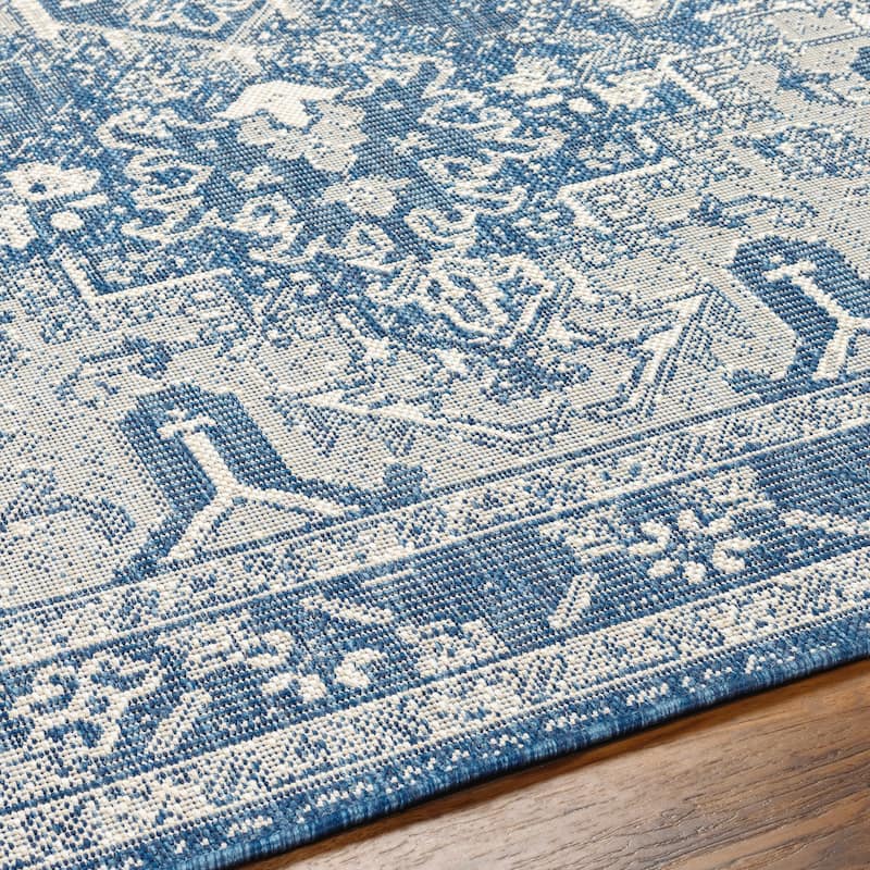 Livabliss Ravello Traditional Persian Indoor/ Outdoor Area Rug
