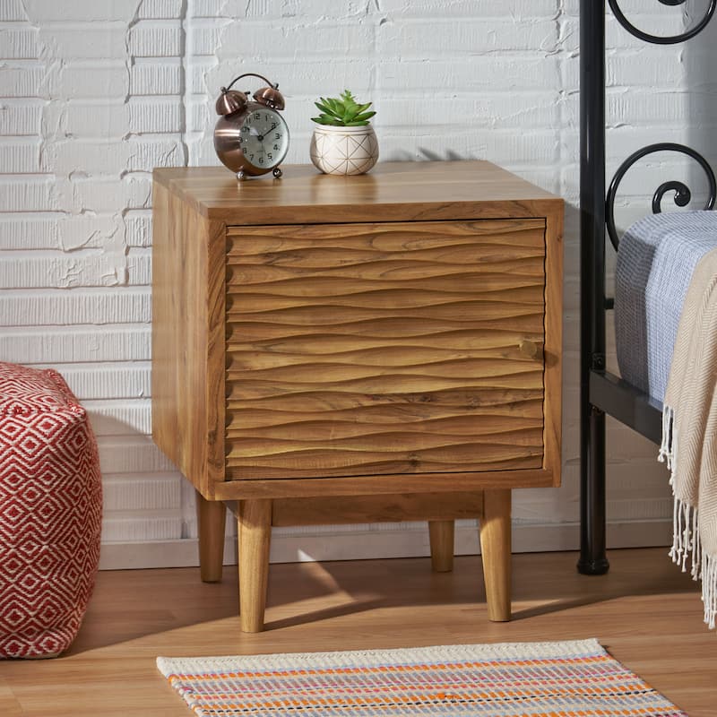 Roomfitters Mid Century Modern Bedside Table, Solid Wood Nightstand with Textured Door and Tapered Legs, Natural