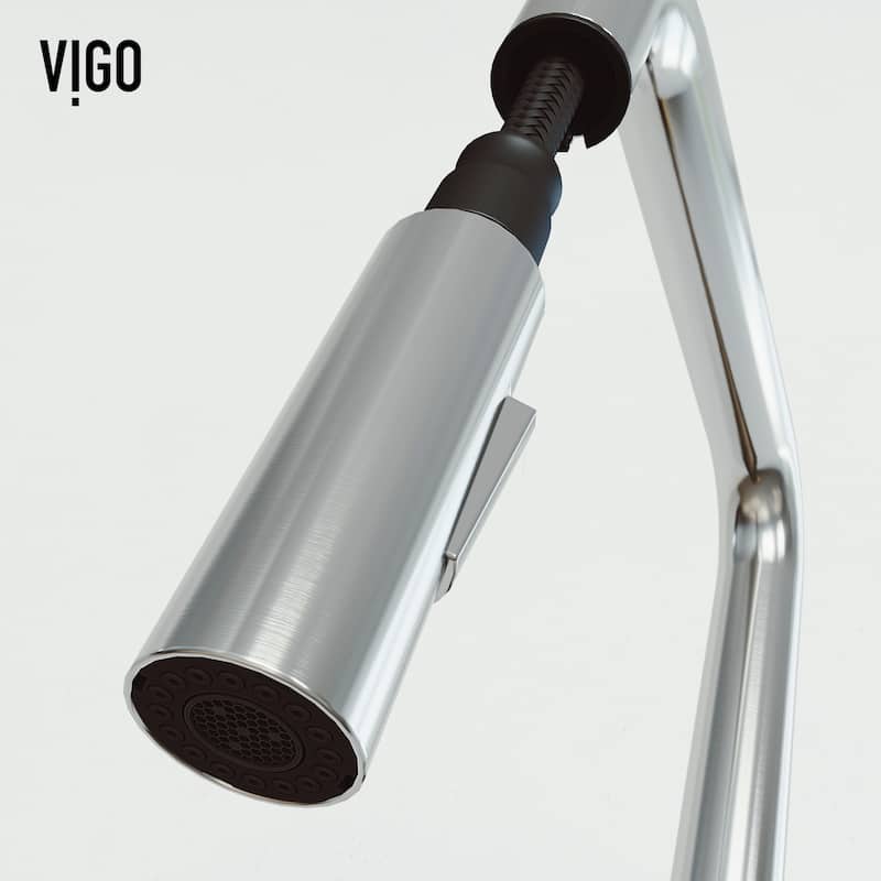VIGO Parsons 18" H Single Handle Pull-Down Sprayer Kitchen Faucet