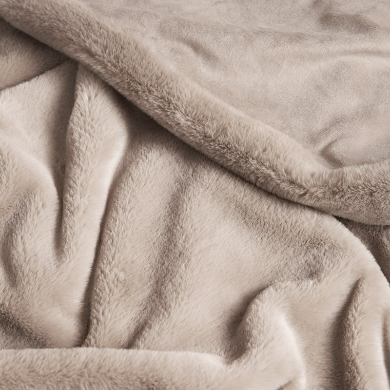 Lucky Brand Solid Synthetic Fur Rabbit 50" x 70" Throw Blanket