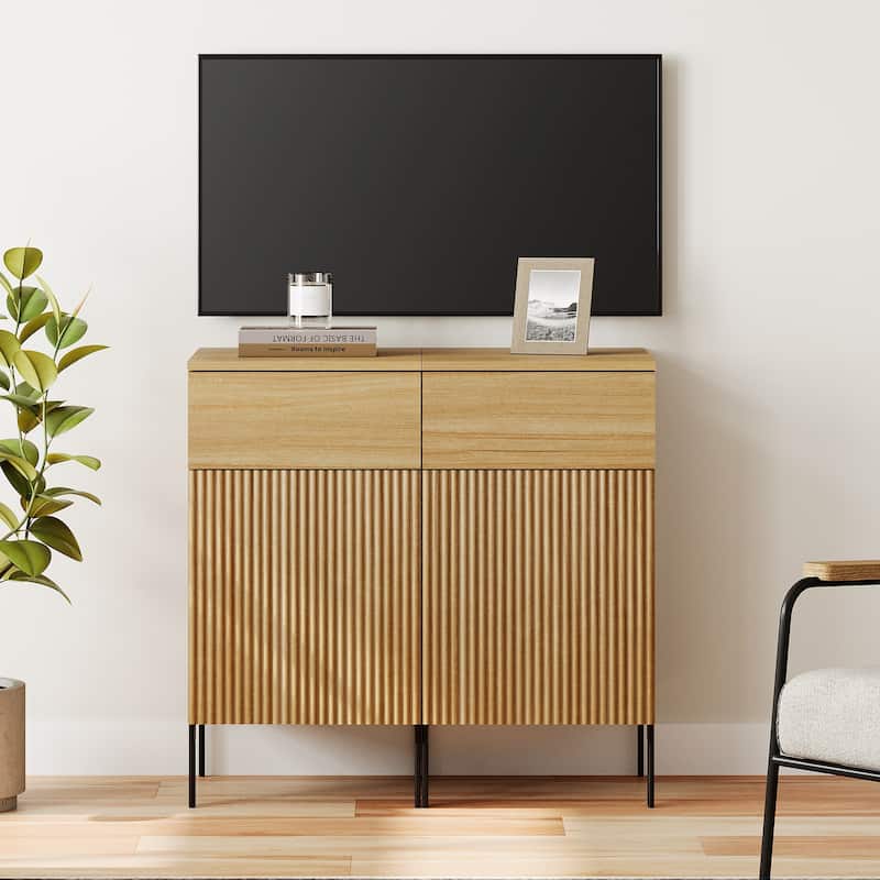 31.5" Modern Reeded TV Stand With Charging Station, Entertainment Center With Adjustable Shelves - Oak